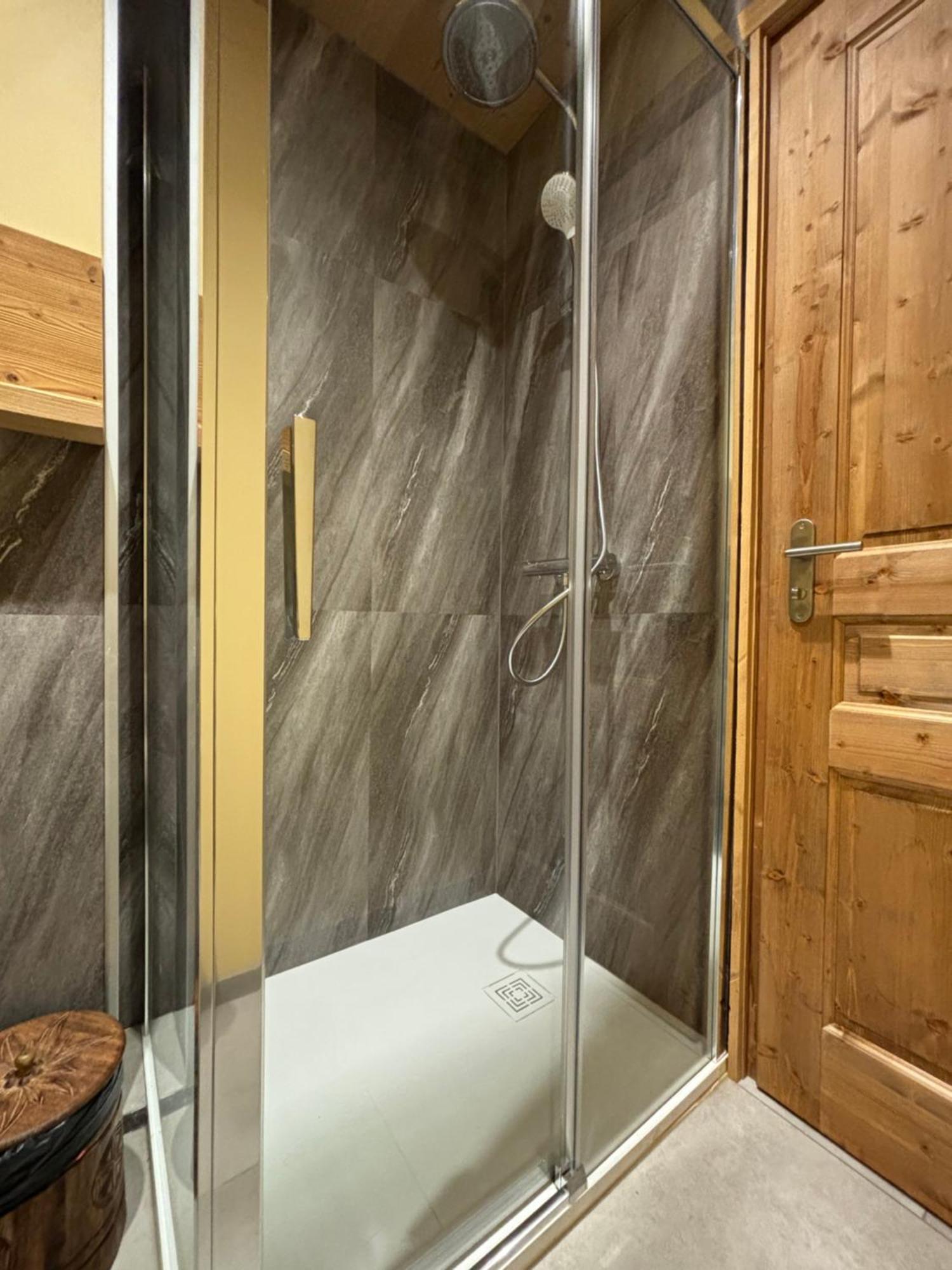 Les Secrets - Suites & Apartments Montriond Exterior foto